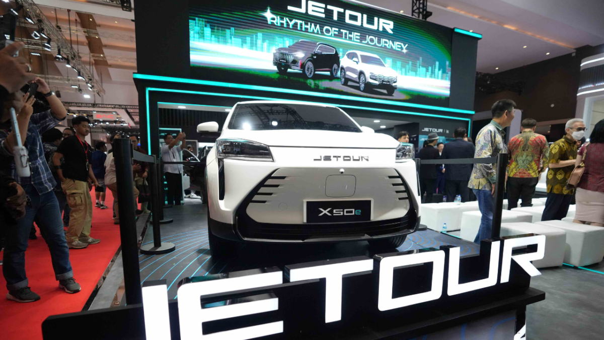 Jetour Dashing Hadir di IIMS 2025 Dengan Tiga Warna Baru, Lebih Gaya dan Berkarakter!